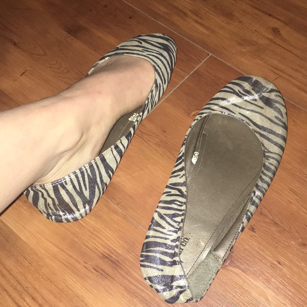 🌟zebra print shoes 🌟